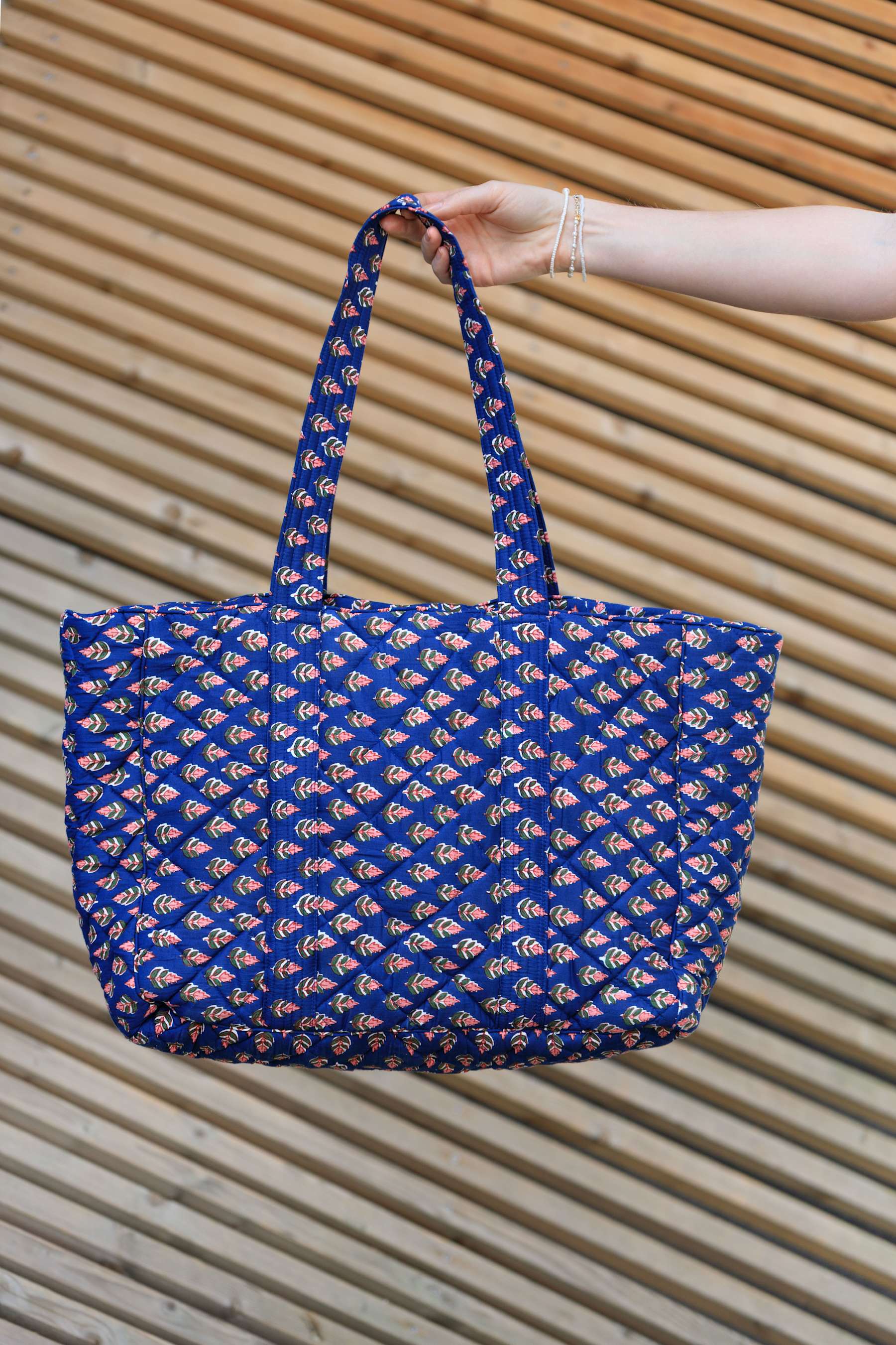 Black Colour BCFlora Quilted Tote Bag - Blue Icon