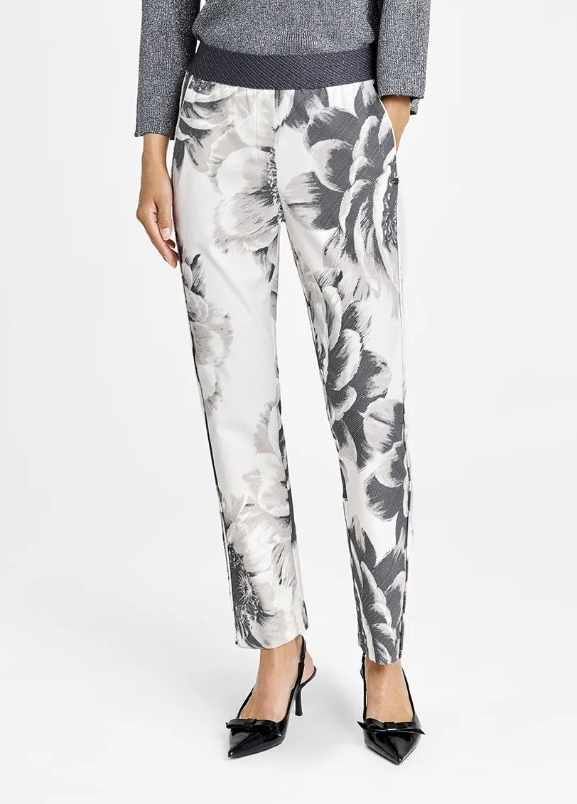 Gustav Bao 7/8 Straight Leg long Pants - Pale Sand
