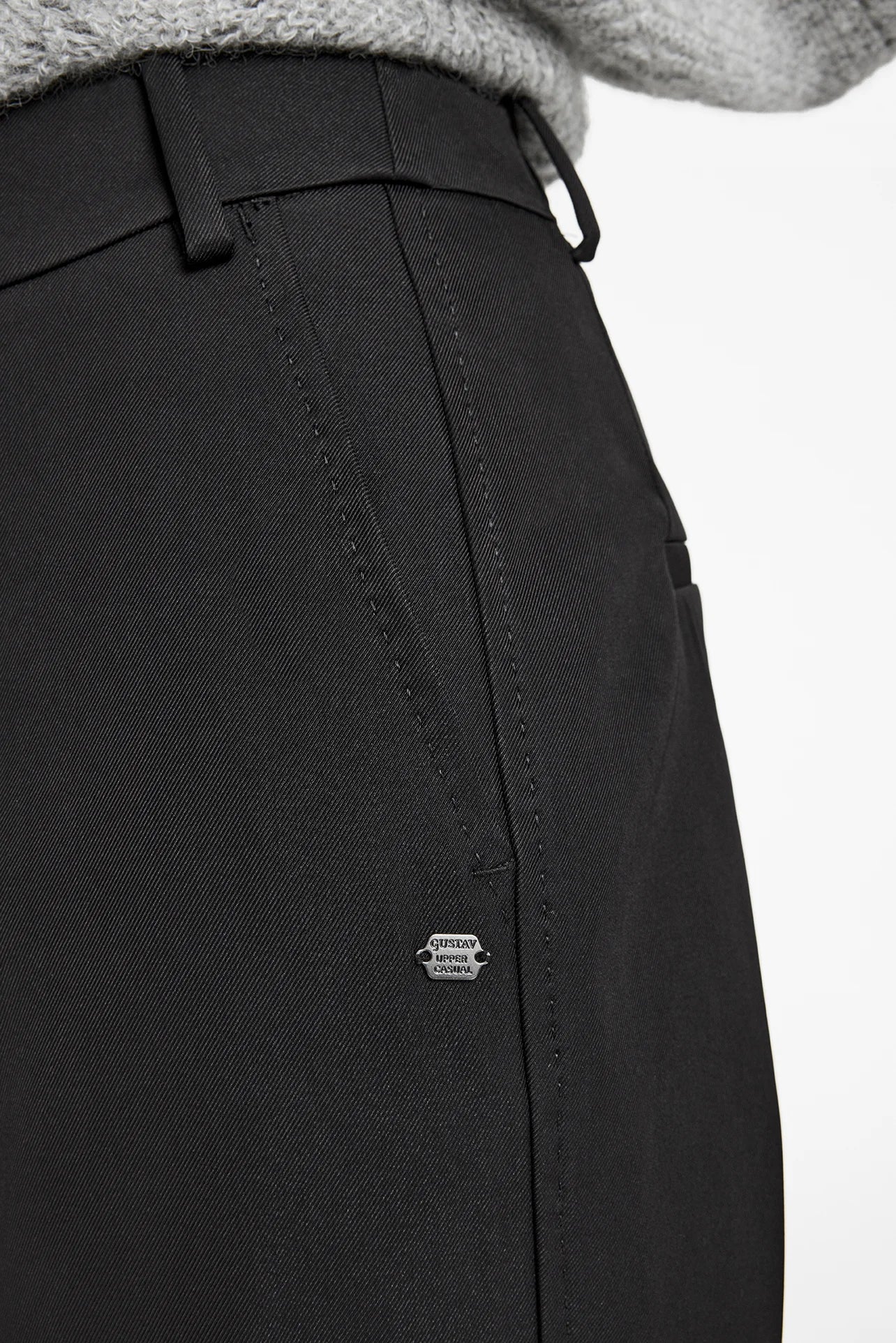 Gustav Dana Regular Leg - Black