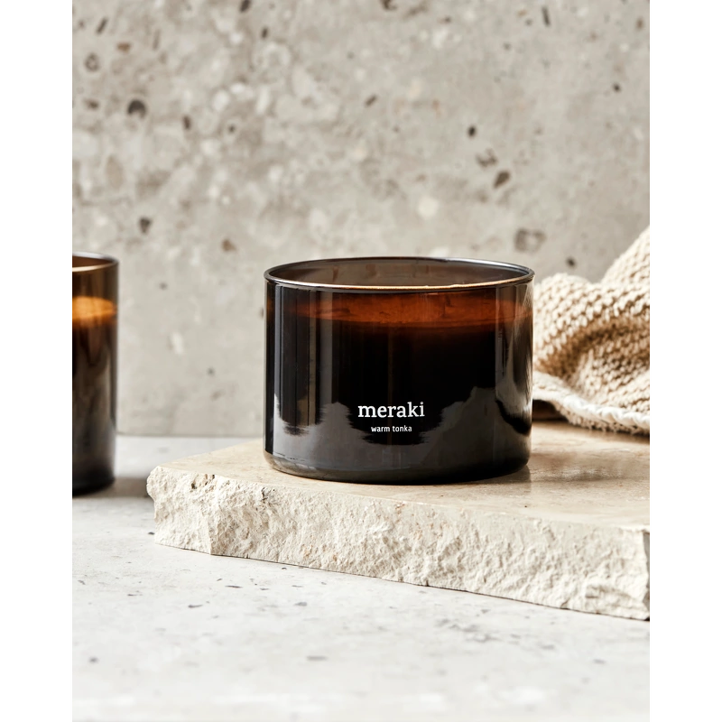 Meraki Scenteed Candle Warm Tonka 340 gr