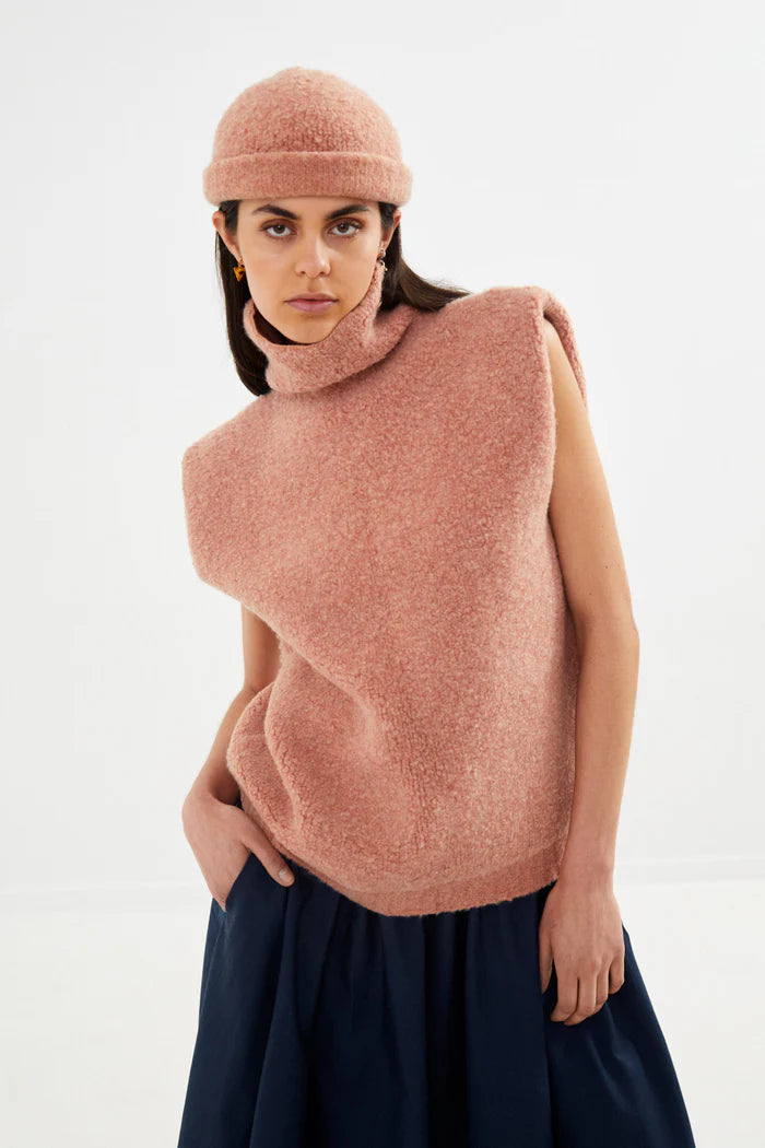 Rabens Saloner Rumi Sheep Knit Vest - Peachy